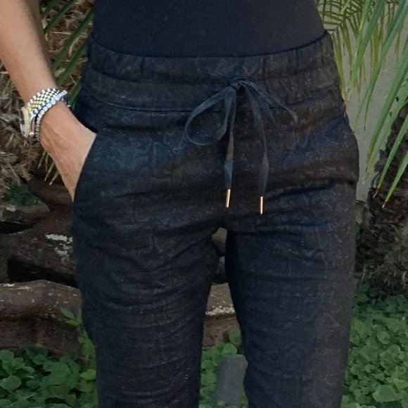BEVY FLOG Shely pant black Python 24 - Picture 15 of 16